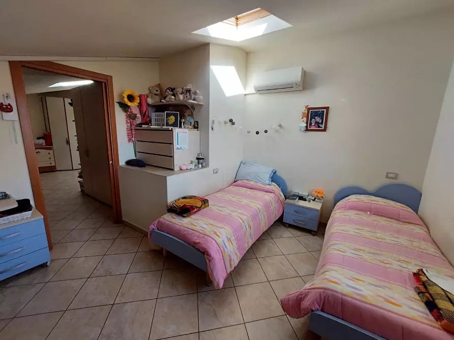 Immagine 24 di Porzione di casa in vendita  a Carrara