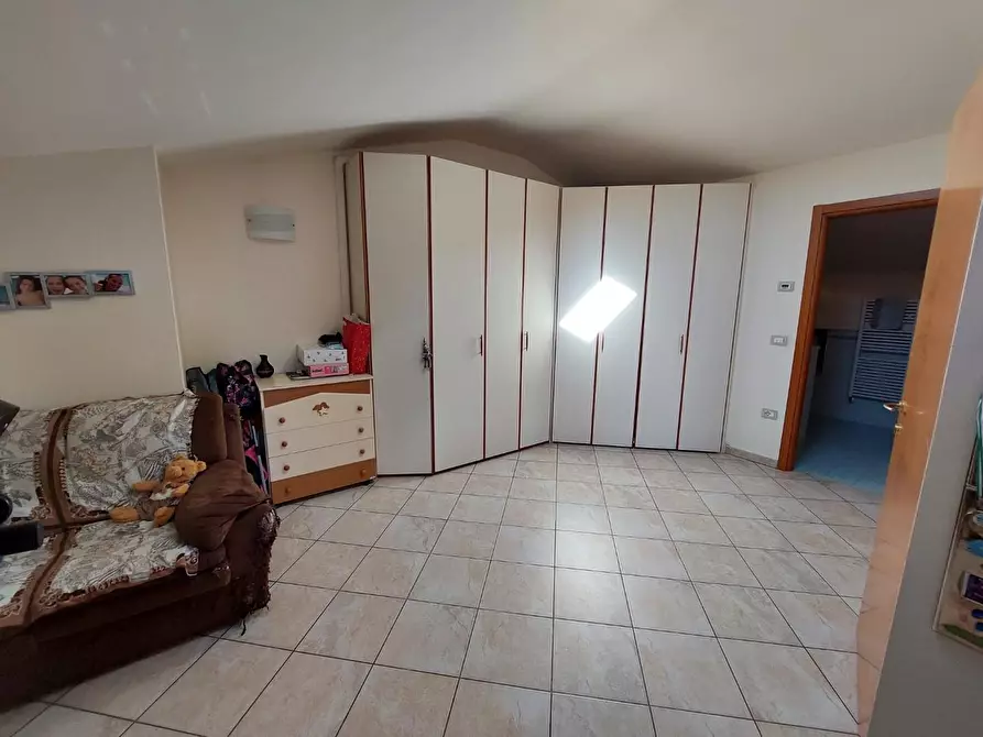 Immagine 25 di Porzione di casa in vendita  a Carrara