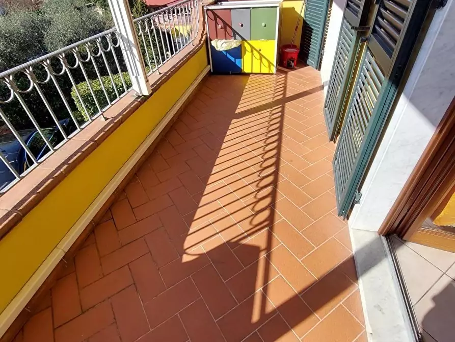 Immagine 14 di Porzione di casa in vendita  a Carrara