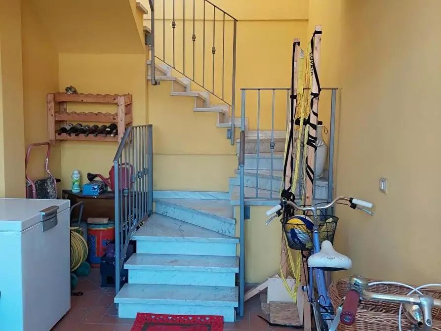 Immagine 29 di Porzione di casa in vendita  a Carrara