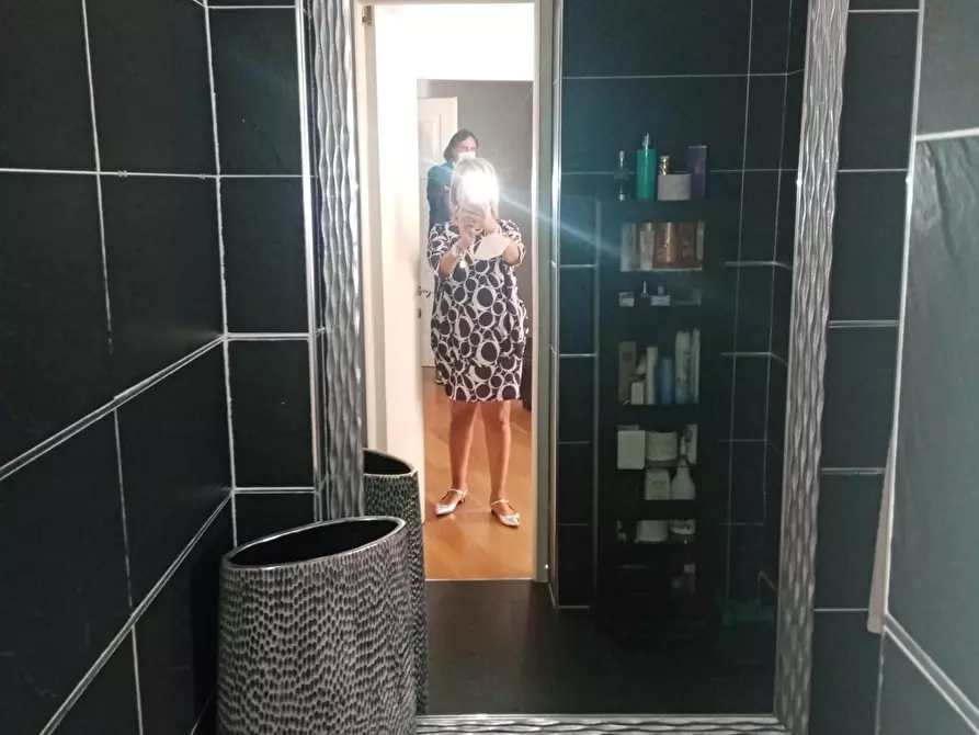 Immagine 9 di Mansarda in vendita  a Aulla