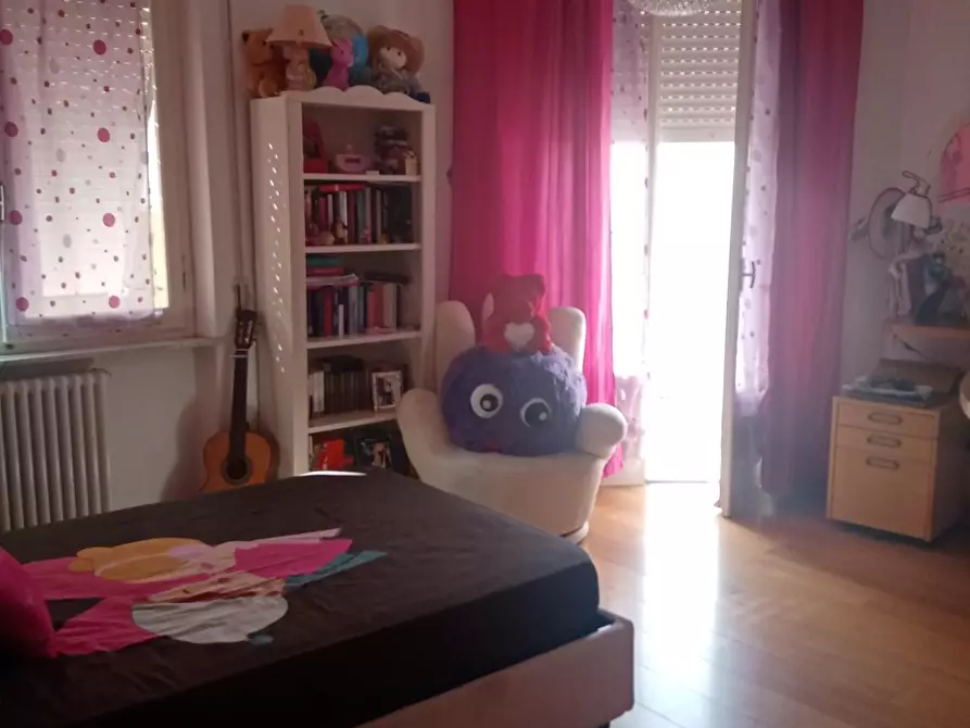 Immagine 8 di Mansarda in vendita  a Aulla