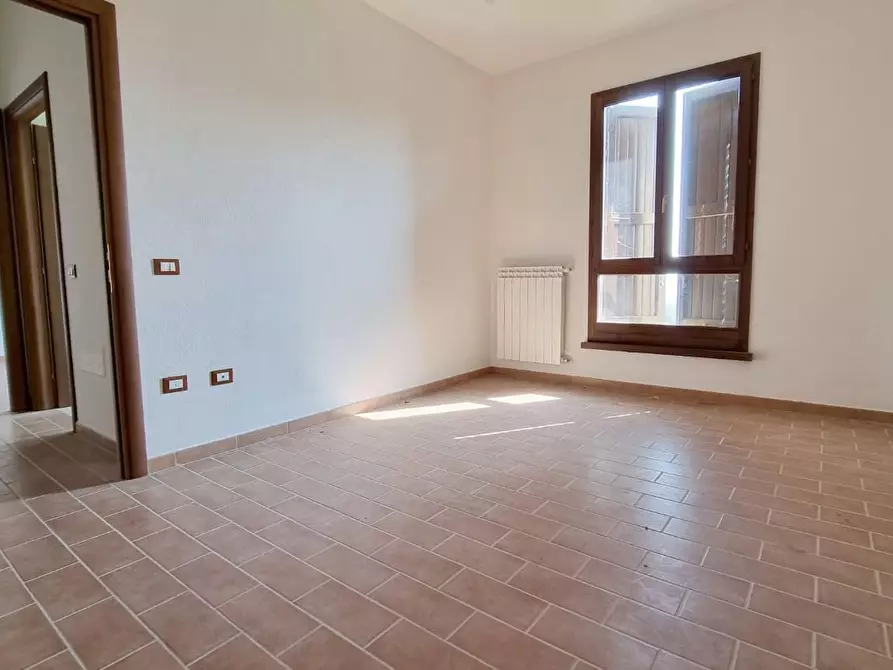 Immagine 7 di Casa bifamiliare in vendita  a Chianni