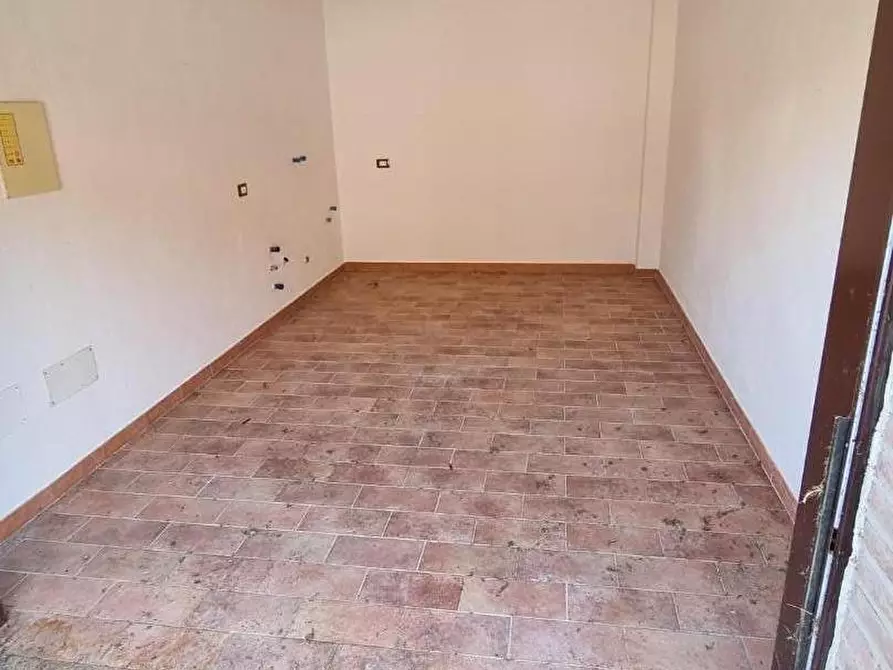 Immagine 11 di Villa in vendita  a Chianni