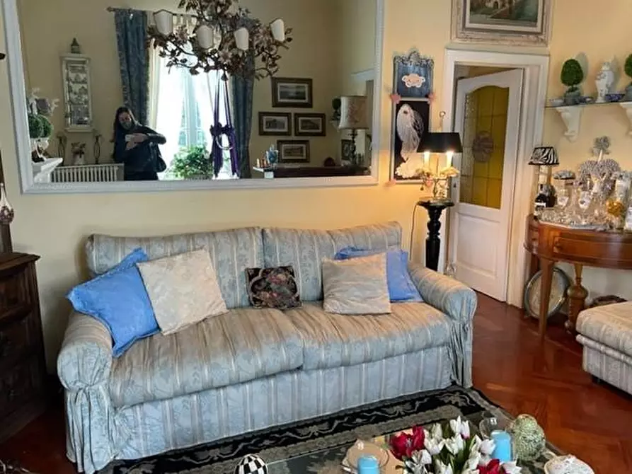 Immagine 46 di Villa in vendita  a Vecchiano