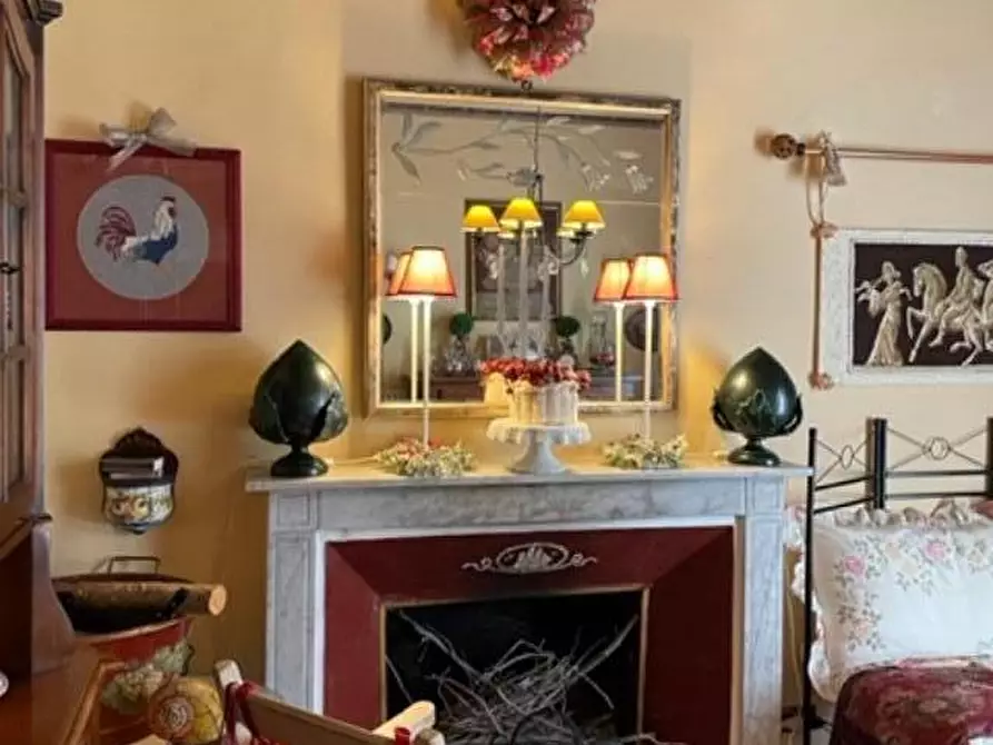 Immagine 27 di Villa in vendita  a Vecchiano