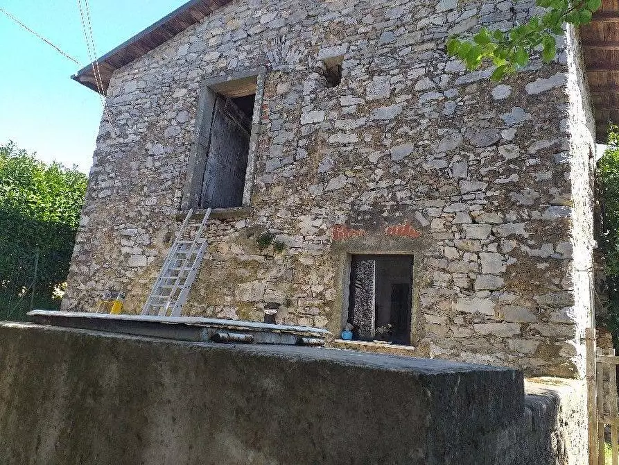 Immagine 60 di Casa indipendente in vendita  a La Spezia