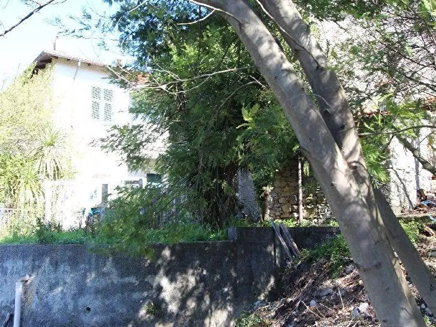 Immagine 4 di Casa indipendente in vendita  a La Spezia