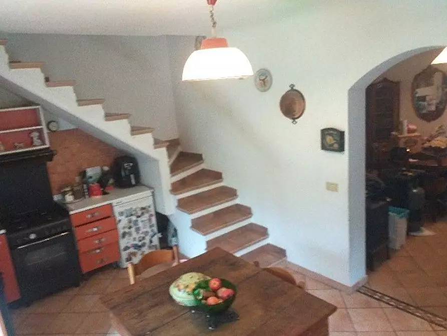 Immagine 49 di Casa indipendente in vendita  a La Spezia