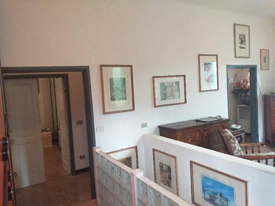 Immagine 39 di Casa indipendente in vendita  a La Spezia