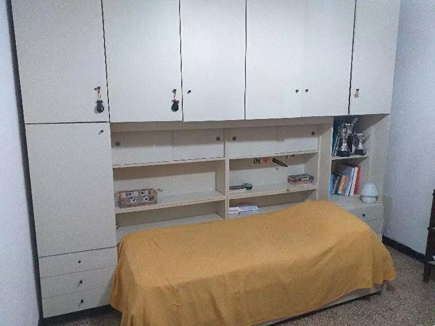 Immagine 23 di Casa indipendente in vendita  a La Spezia