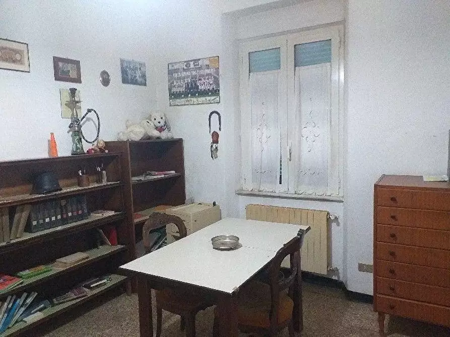 Immagine 79 di Casa indipendente in vendita  a La Spezia