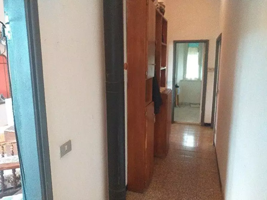 Immagine 35 di Casa indipendente in vendita  a La Spezia