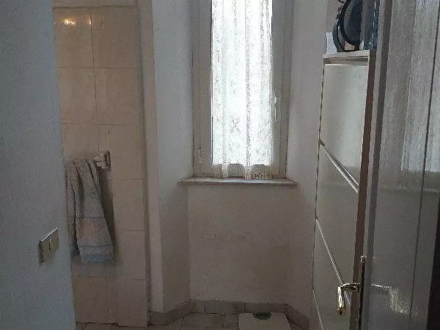 Immagine 28 di Casa indipendente in vendita  a La Spezia