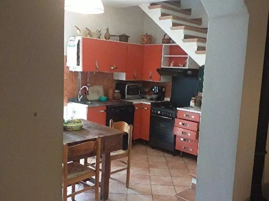 Immagine 50 di Casa indipendente in vendita  a La Spezia