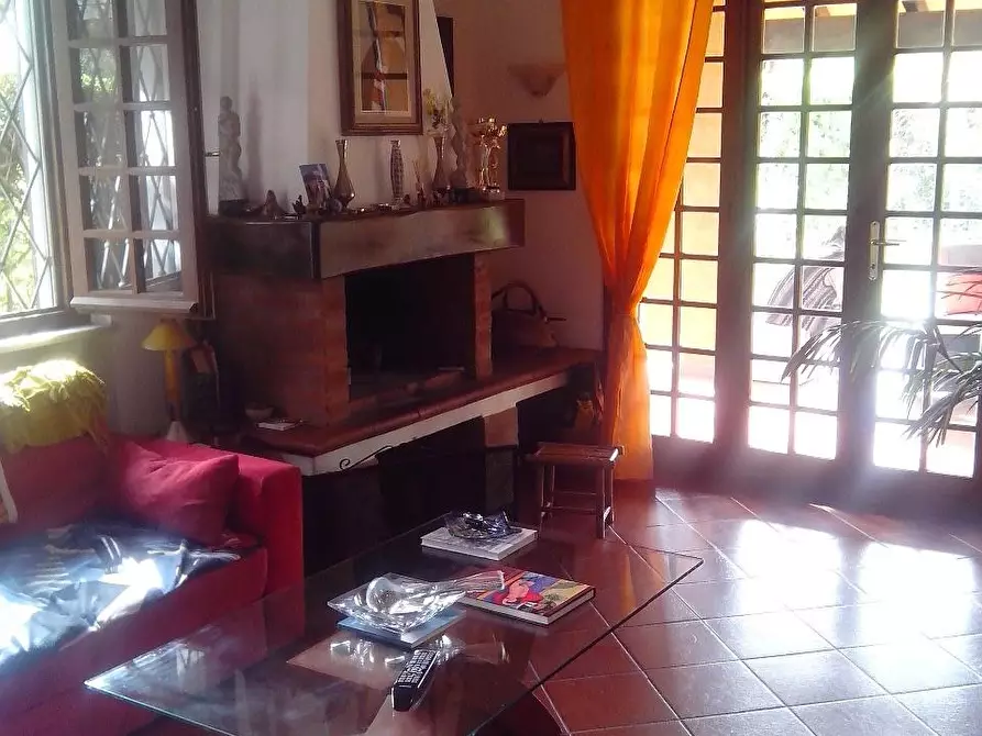 Immagine 10 di Appartamento in affitto  a Forte Dei Marmi