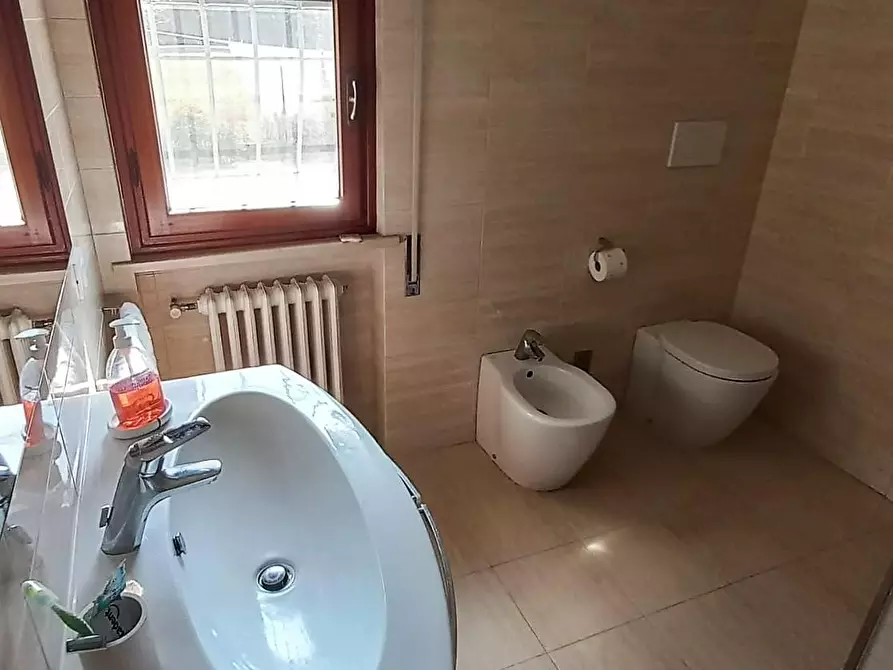 Immagine 12 di Casa indipendente in vendita  a Porcari