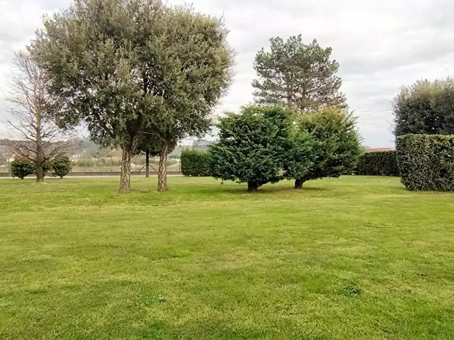 Immagine 17 di Casa indipendente in vendita  a Porcari