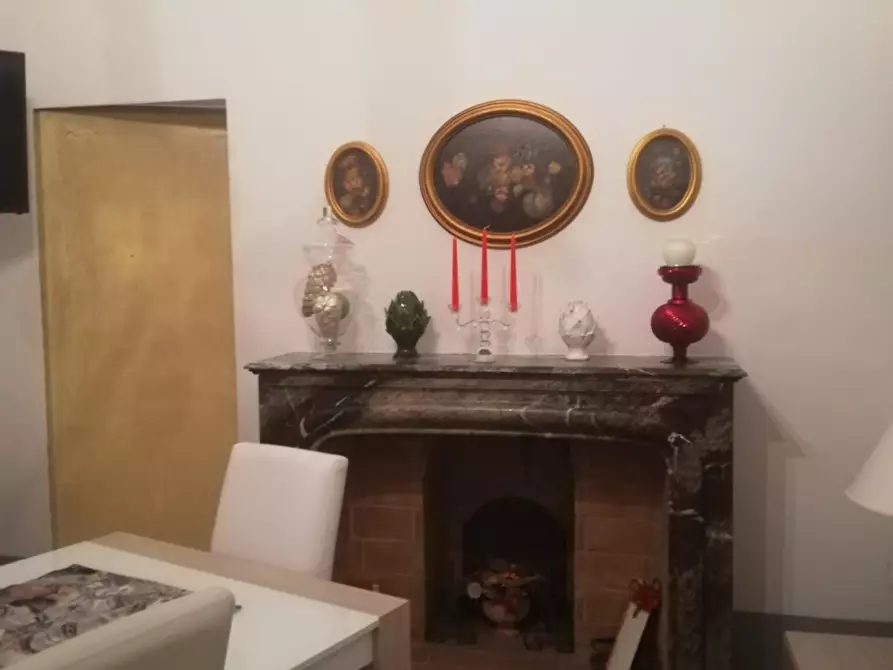 Immagine 13 di Appartamento in vendita  a Carrara