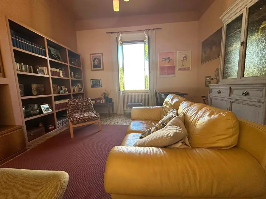 Immagine 16 di Appartamento in vendita  a Pisa