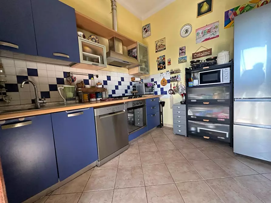 Immagine 13 di Appartamento in vendita  a Pisa