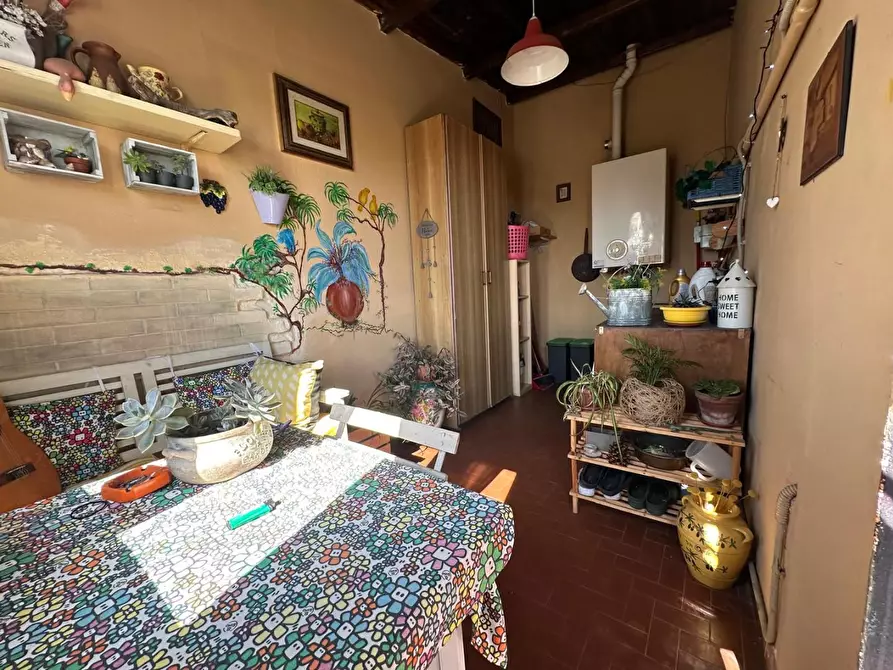 Immagine 4 di Appartamento in vendita  a Pisa