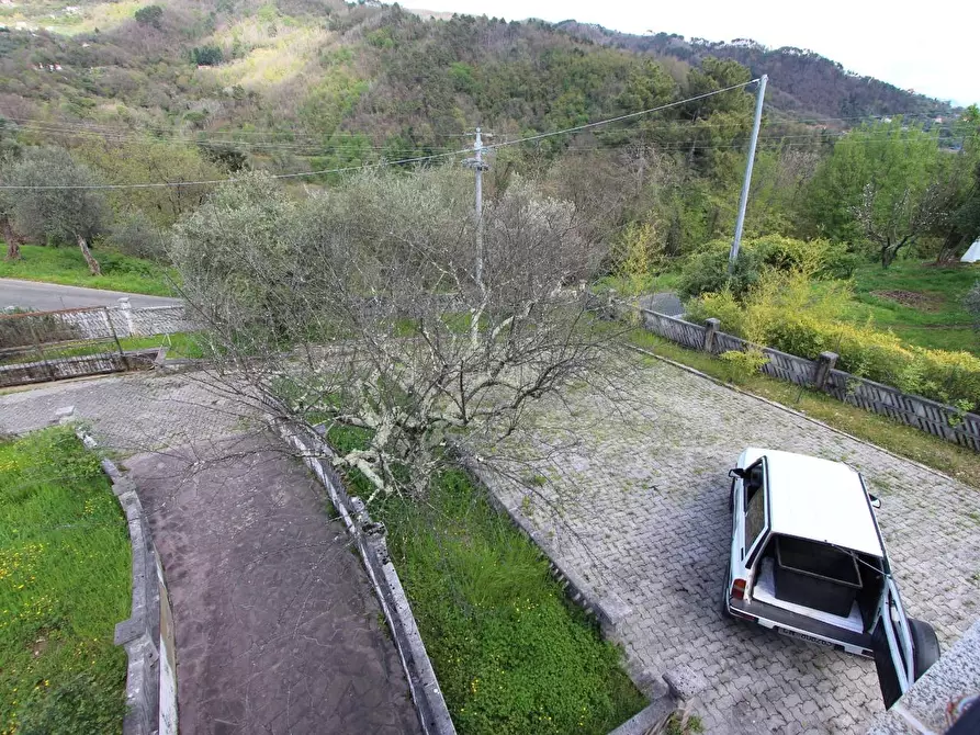 Immagine 22 di Villa in vendita  a Podenzana