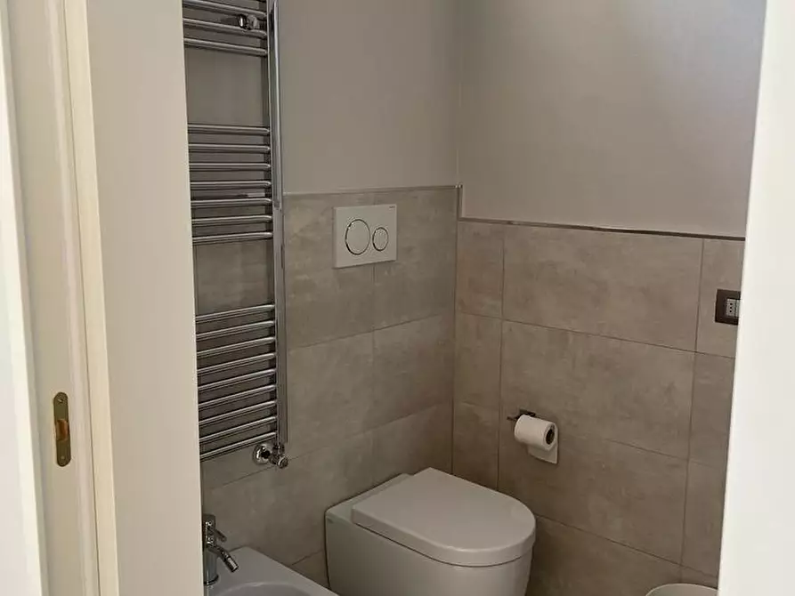 Immagine 18 di Appartamento in affitto  a Forte Dei Marmi