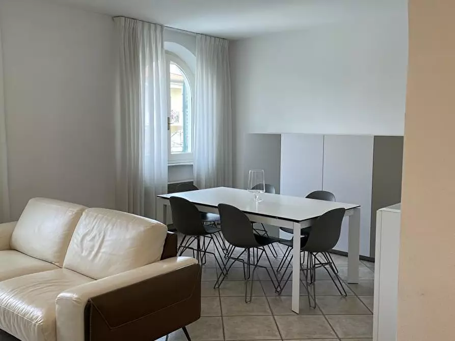 Immagine 5 di Appartamento in affitto  a Forte Dei Marmi