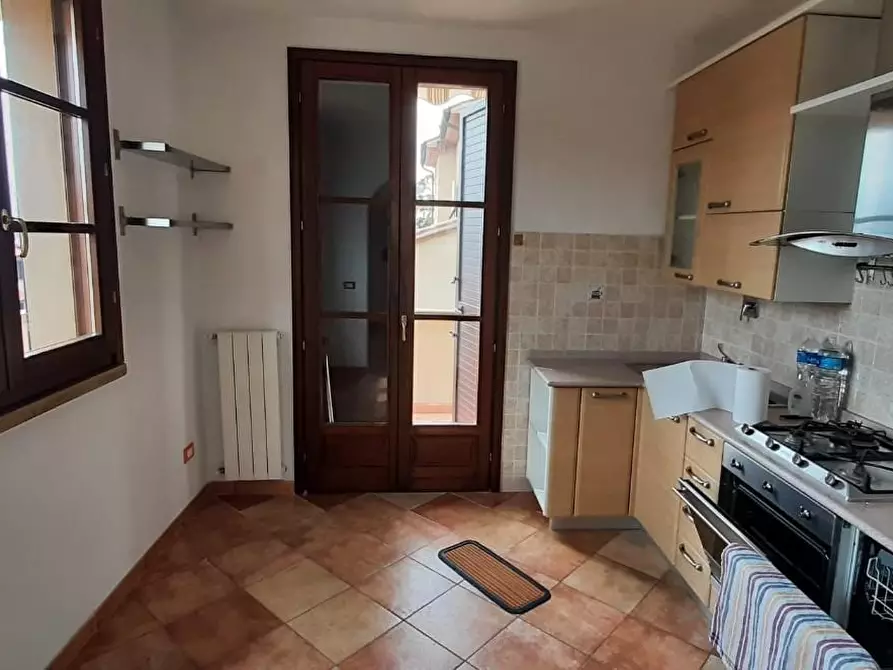 Immagine 4 di Appartamento in vendita  a Casale Marittimo