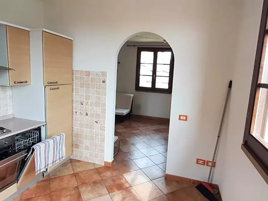 Immagine 3 di Appartamento in vendita  a Casale Marittimo