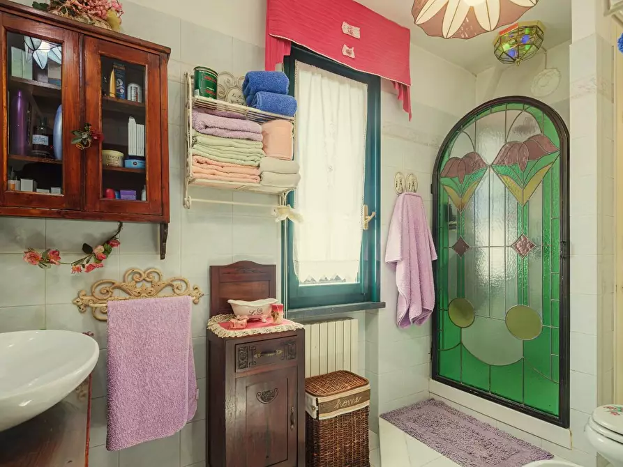 Immagine 19 di Casa bifamiliare in vendita  a Casciana Terme Lari