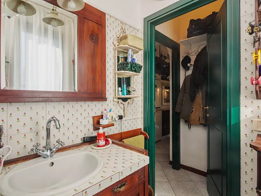 Immagine 21 di Casa bifamiliare in vendita  a Casciana Terme Lari