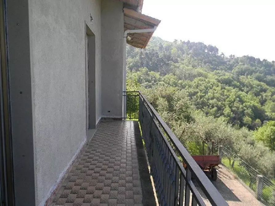 Immagine 18 di Casa indipendente in vendita  a Santo Stefano Di Magra