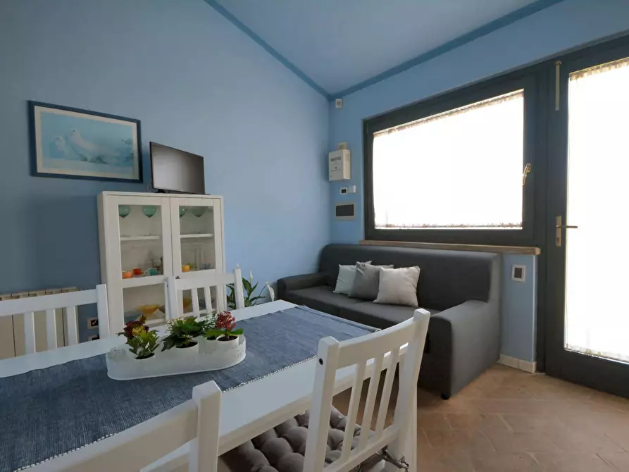 Immagine 7 di Appartamento in vendita  a Lucca