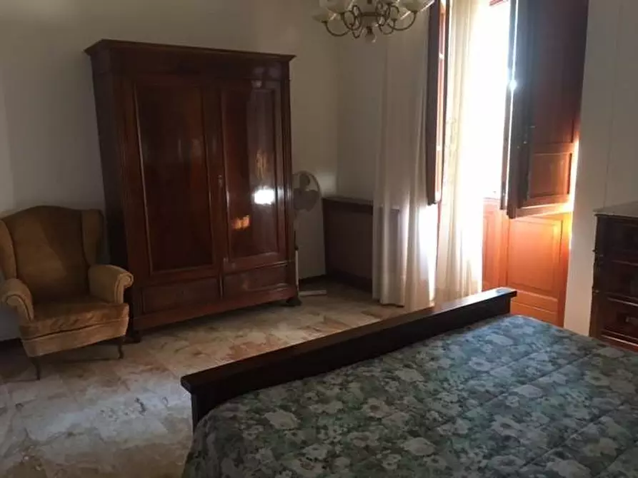 Immagine 29 di Villa in vendita  a Cascina
