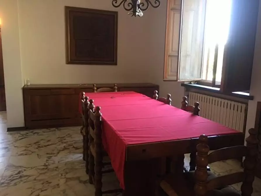 Immagine 10 di Villa in vendita  a Cascina