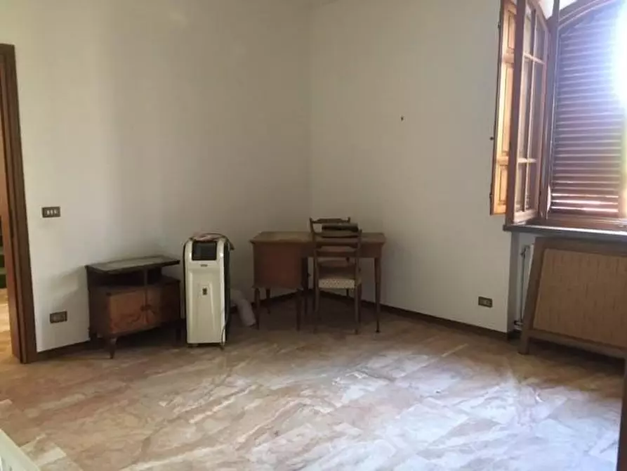 Immagine 31 di Villa in vendita  a Cascina