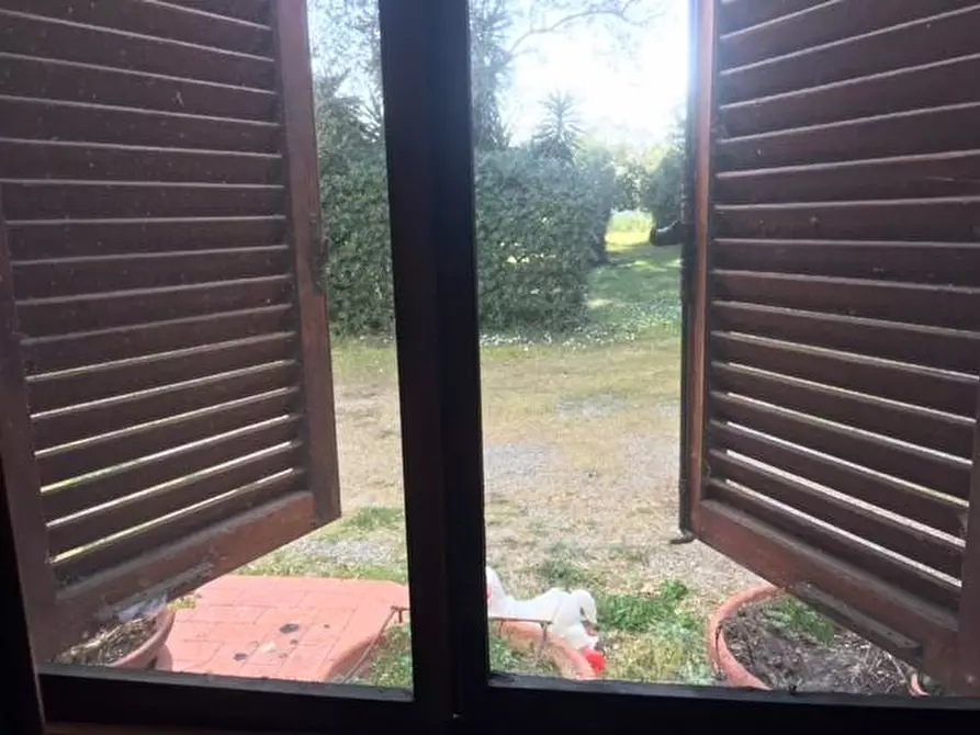 Immagine 14 di Villa in vendita  a Cascina