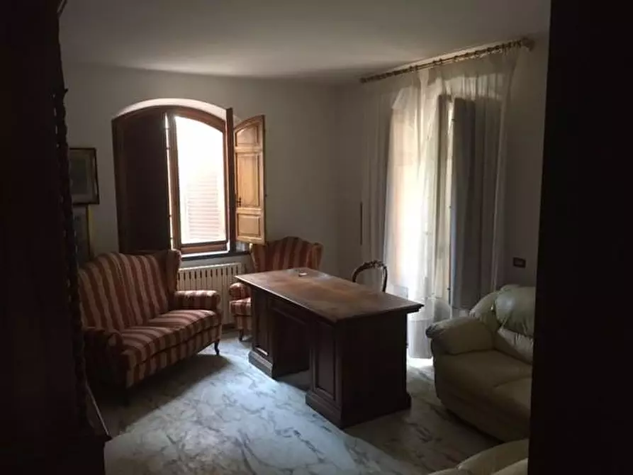 Immagine 15 di Villa in vendita  a Cascina