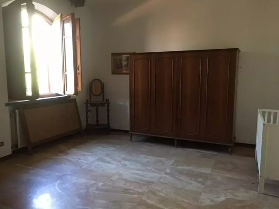 Immagine 25 di Villa in vendita  a Cascina