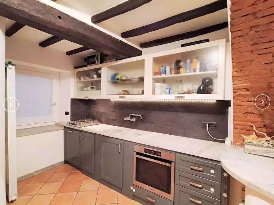 Immagine 4 di Casa semindipendente in vendita  a Carrara