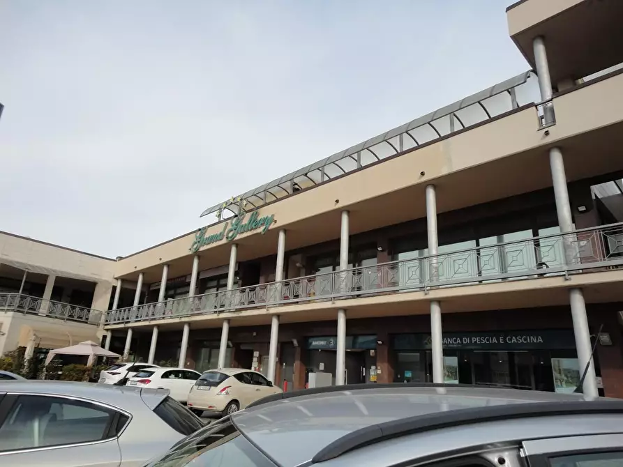 Immagine 1 di Locale commerciale in vendita  a Casciana Terme Lari