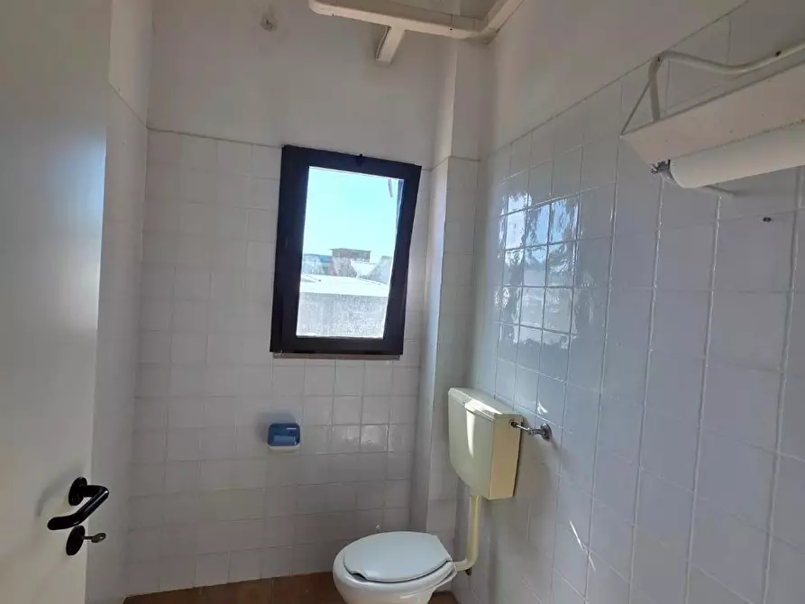 Immagine 14 di Ufficio in vendita  a Casciana Terme Lari