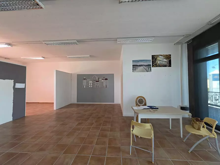 Immagine 2 di Locale commerciale in vendita  a Casciana Terme Lari