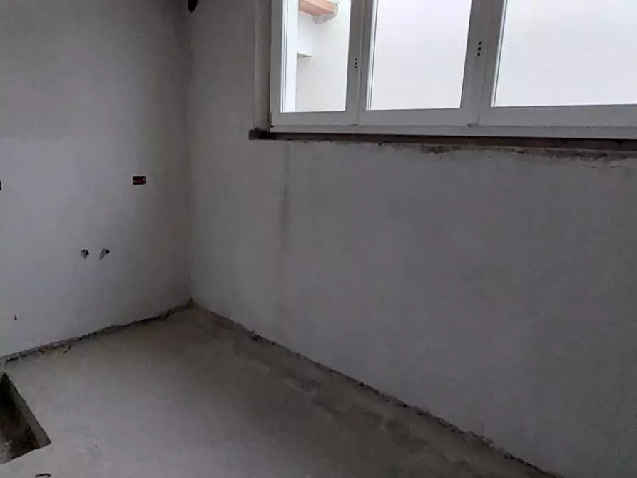 Immagine 23 di Casa trifamiliare in vendita  a Camaiore