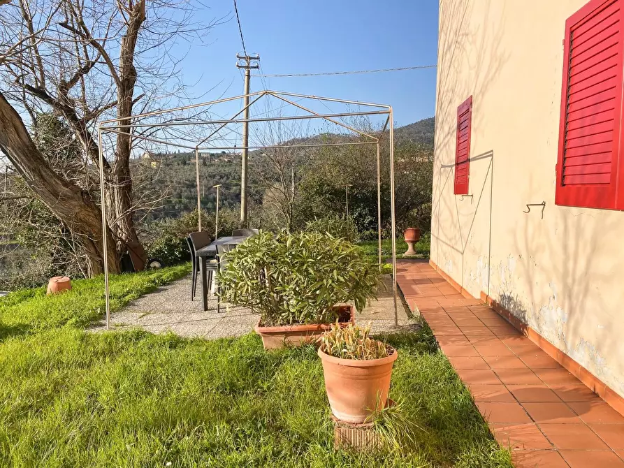 Immagine 8 di Villa in vendita  a Vinci