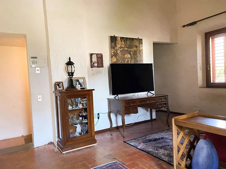 Immagine 14 di Villa in vendita  a Vinci