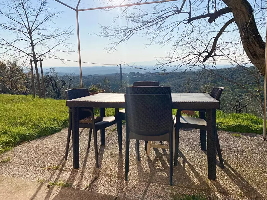 Immagine 22 di Villa in vendita  a Vinci