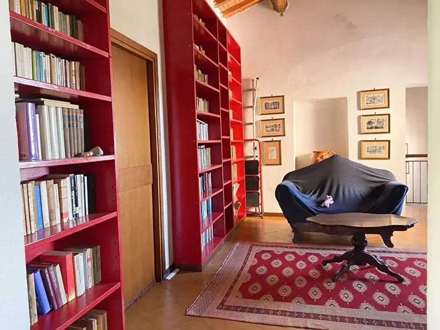 Immagine 19 di Villa in vendita  a Vinci